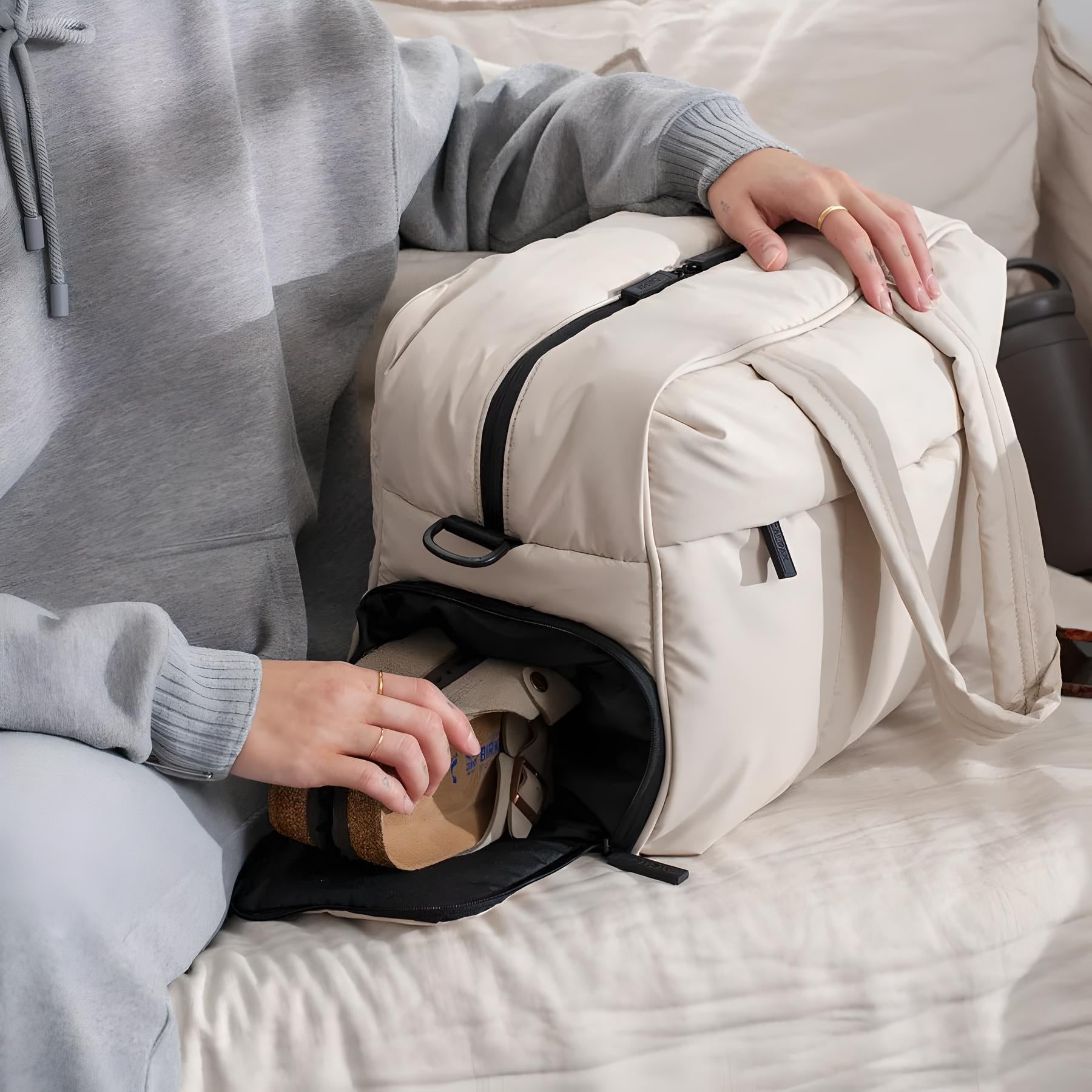 Lightweight Puffer Duffle Bag